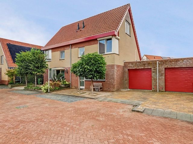 Fruitgaard 7, Strijen