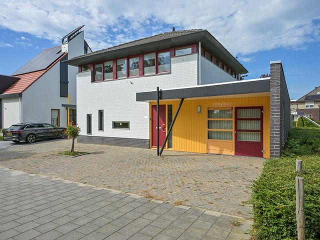 Heer Ottostraat 51, Born