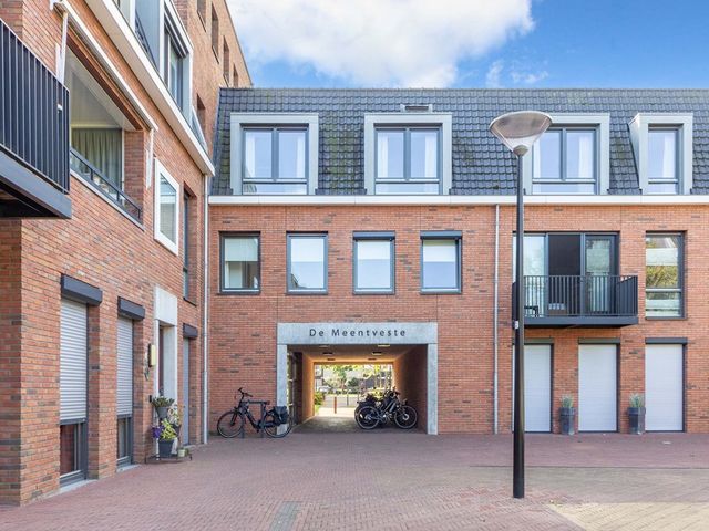 De Meent 18, Bunschoten-Spakenburg