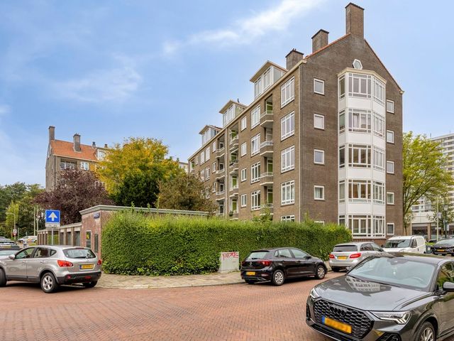 Groen van Prinstererlaan 15, 's-Gravenhage