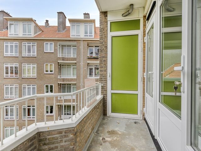 Groen van Prinstererlaan 15, 's-Gravenhage