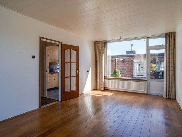 Gavarellestraat 36, Stein