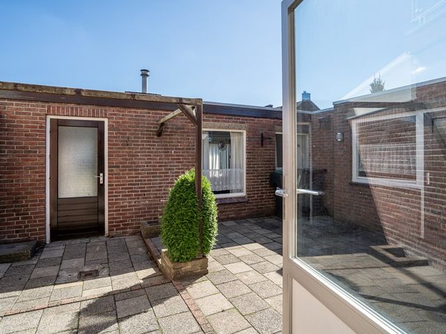 Gavarellestraat 36, Stein