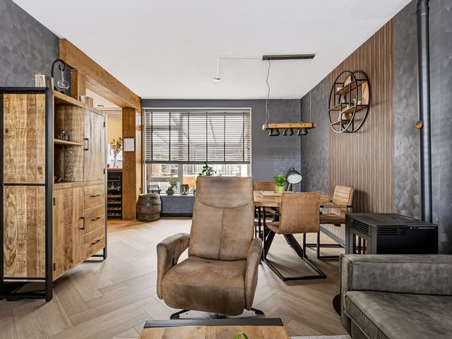 Rozenstraat 14, Hoogeveen