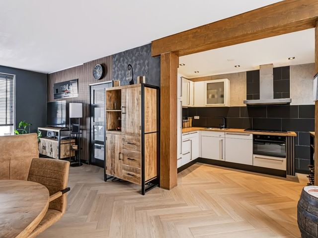 Rozenstraat 14, Hoogeveen