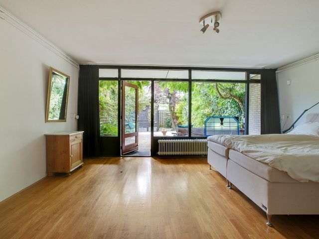 Roosmarijnhof 44, Duivendrecht