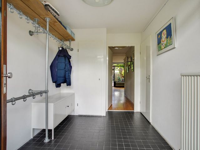 Roosmarijnhof 44, Duivendrecht