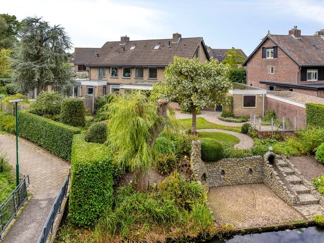 De Deel 17, Veenendaal