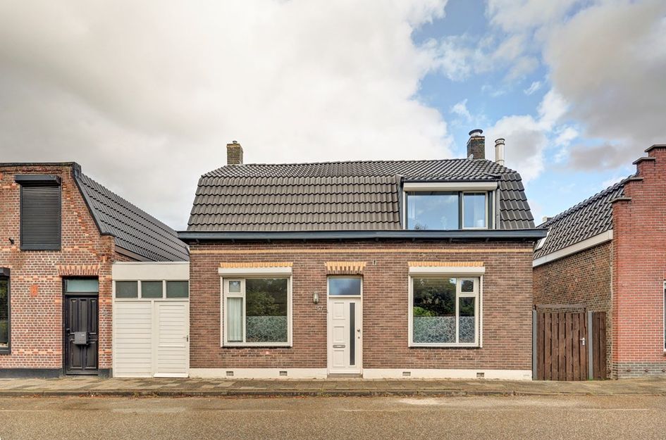 Dennis Leestraat 57