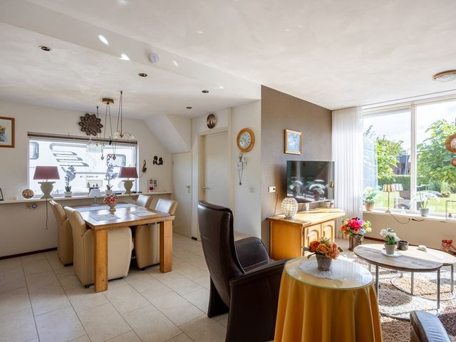 Goldbergsingel 63, Leek