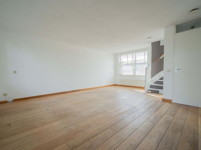 Laan van Broekpolder 34, Beverwijk
