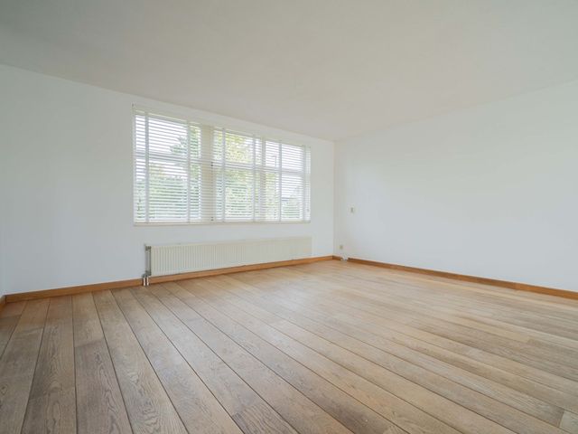 Laan van Broekpolder 34, Beverwijk