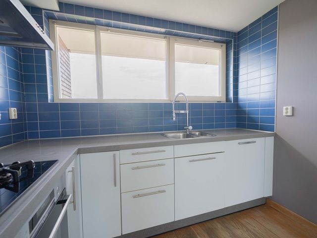 Laan van Broekpolder 34, Beverwijk