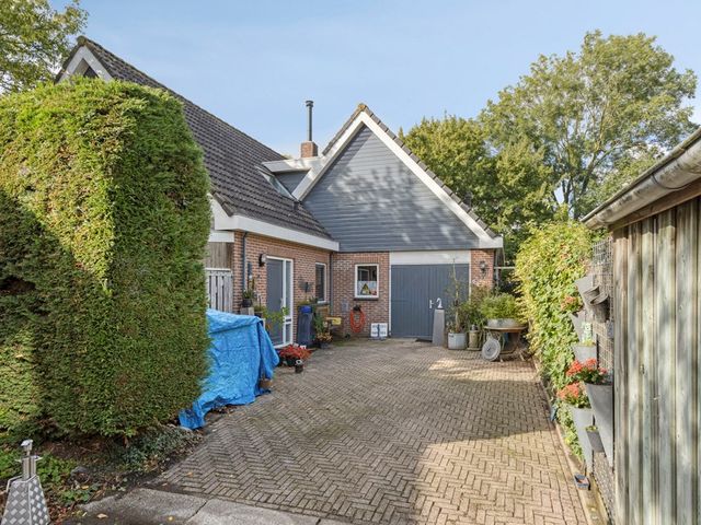 Refter 22, Grootebroek