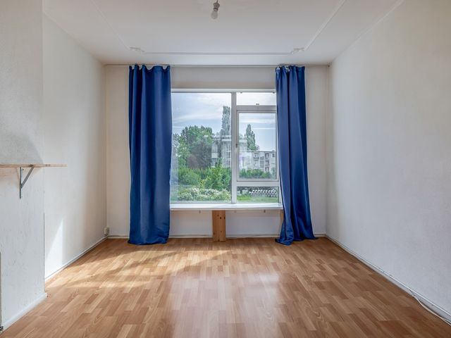 Aalscholverstraat 21, Dordrecht