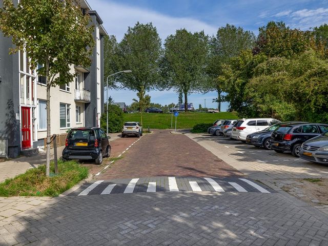 Aalscholverstraat 21, Dordrecht