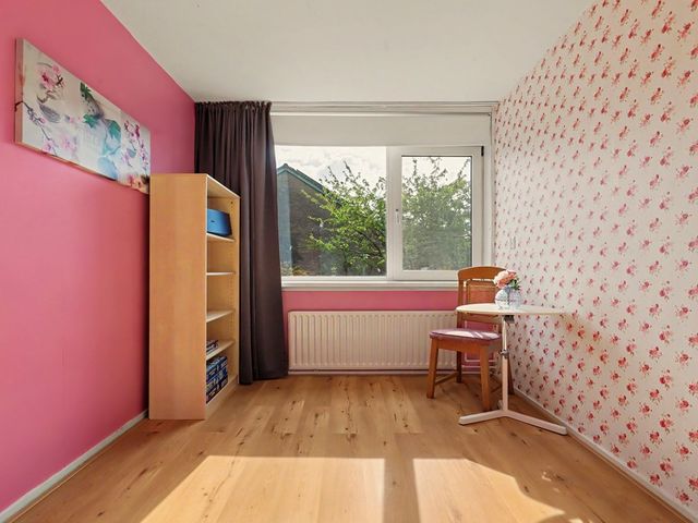 Rietgansstraat 25, Strijen