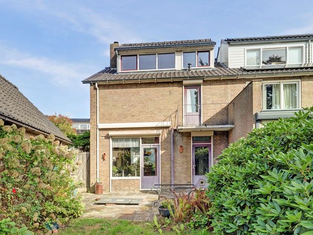 Middelberglaan 2, Ede