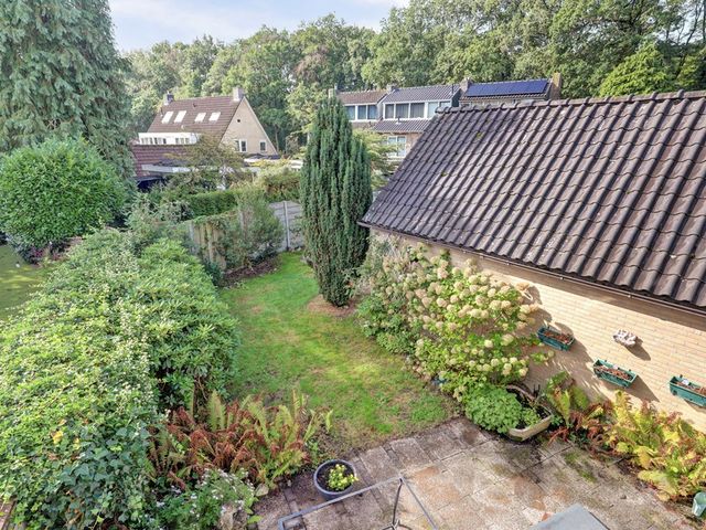 Middelberglaan 2, Ede