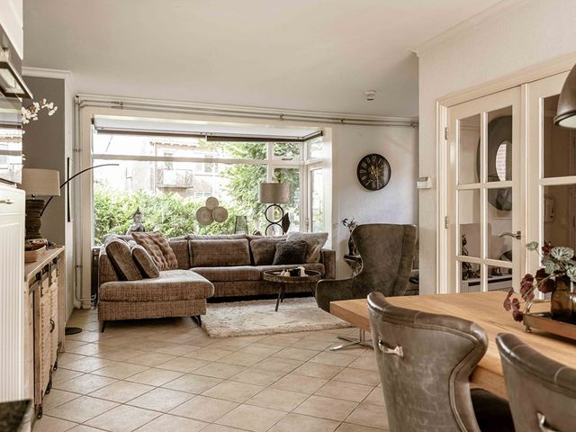 Corantijnstraat 33, Santpoort-Noord