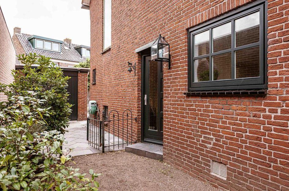 Corantijnstraat 33