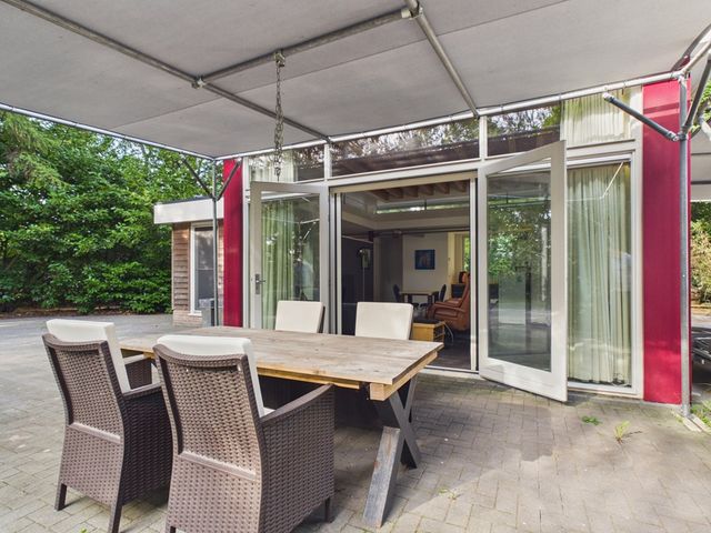 Roosendaalsebaan 30, Schijf