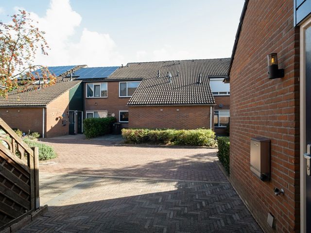 Herman ter Hoentelaan 11, Losser