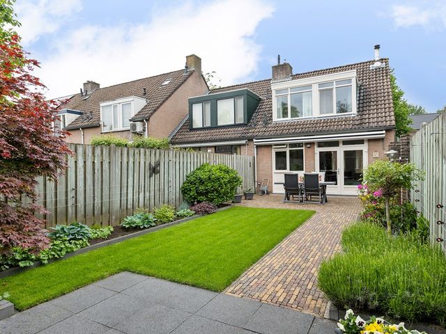 De Doorn 22, Nuenen