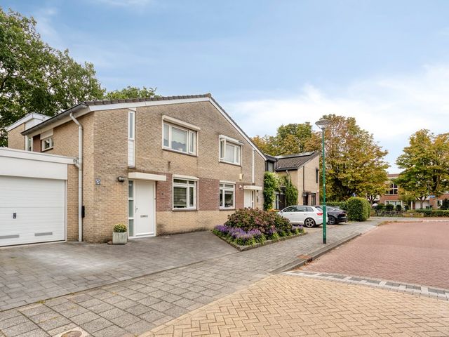 Floralaan 6, Veenendaal