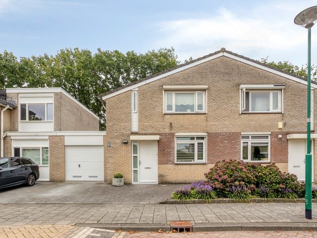 Floralaan 6, Veenendaal