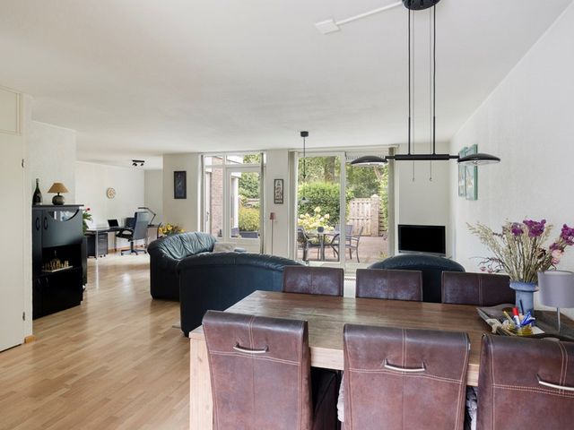 Floralaan 6, Veenendaal