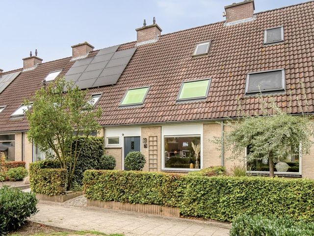 Elzenhof 21, Renswoude