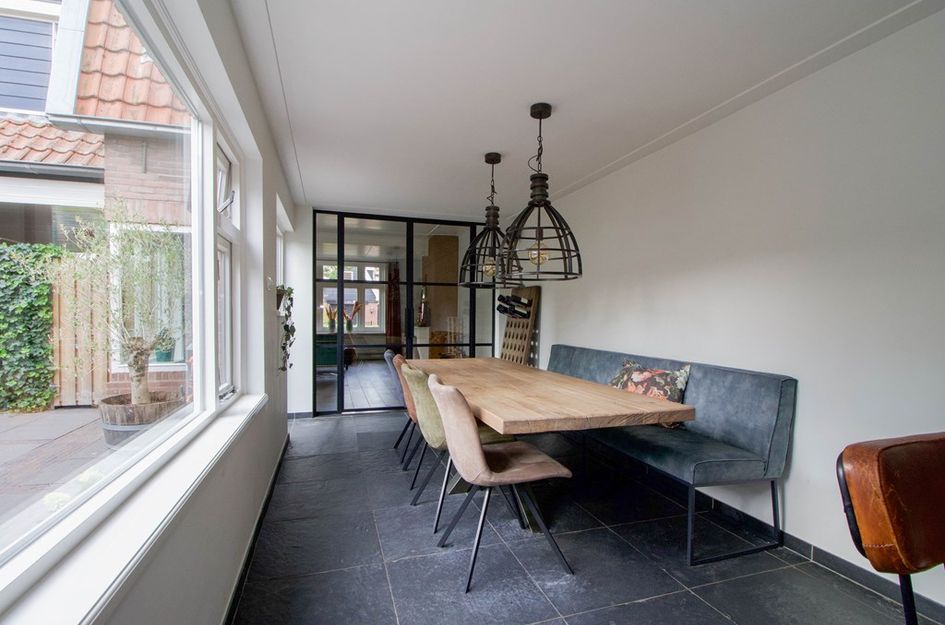 Koningin Emmastraat 7