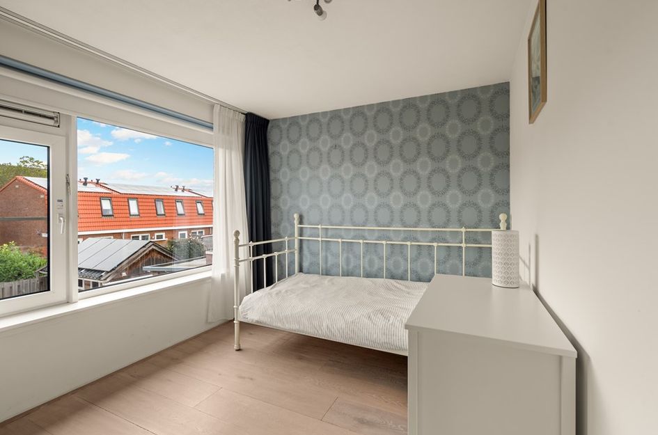 Burg Schaapstraat 34