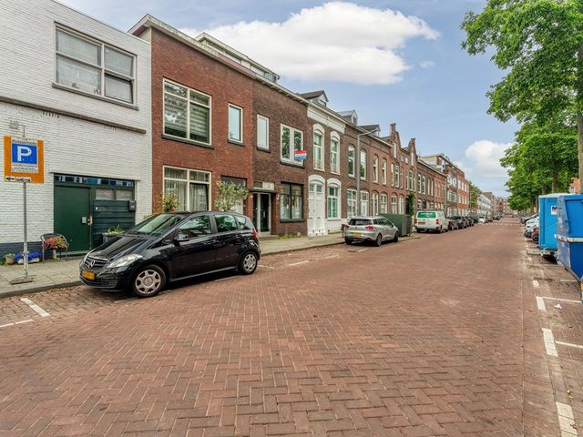 Frans Bekkerstraat 42A, Rotterdam