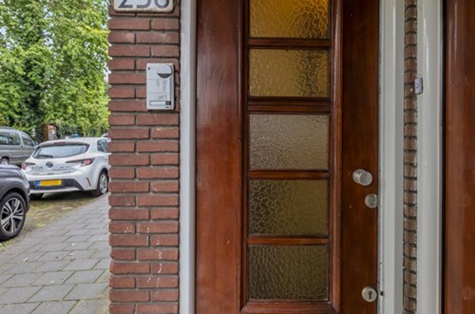 Cremerstraat 230