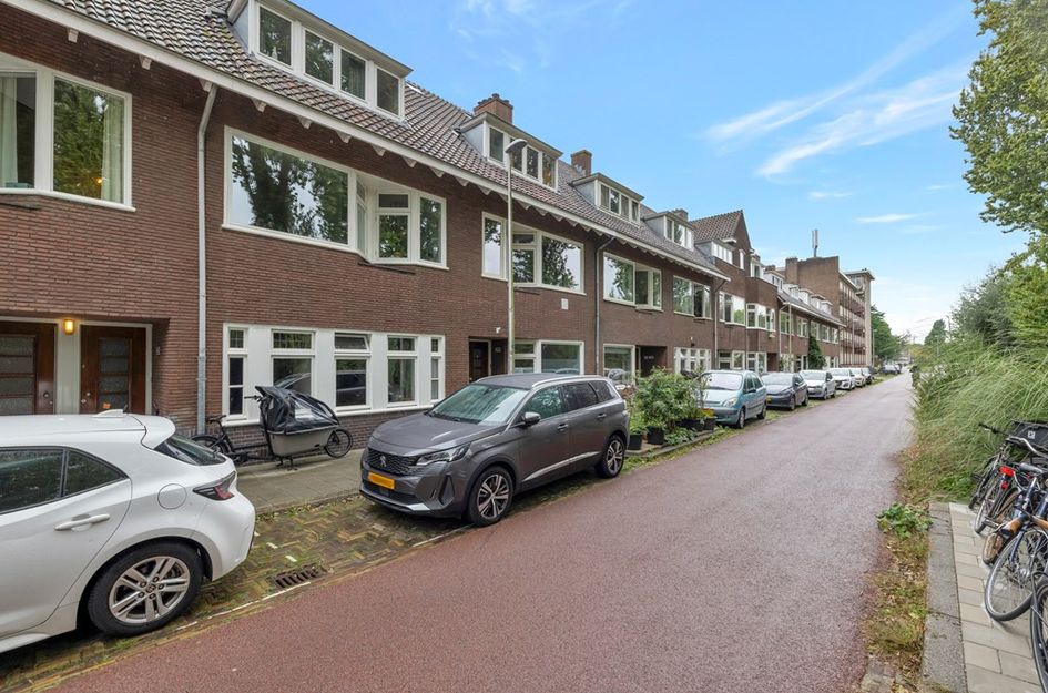 Cremerstraat 230