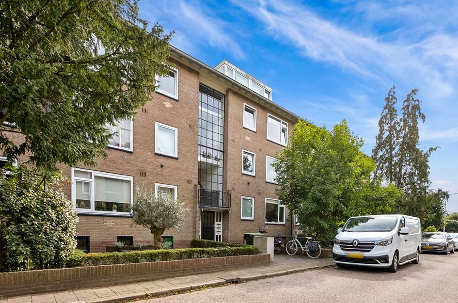 Pieter de Hooghlaan 42