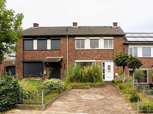 Bremstraat 16, Groesbeek