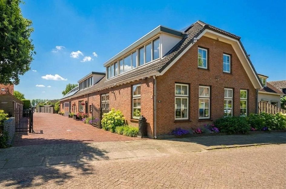 Voorstraat 21