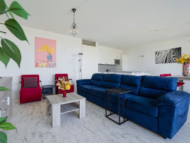 Lisdodde 151, Alphen aan den Rijn