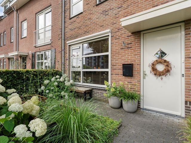 Van Kouwenborchstraat 59, Hardenberg
