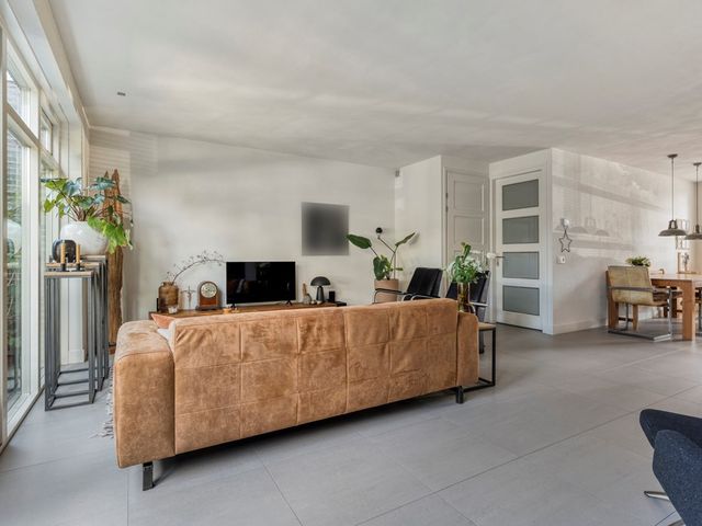 Van Kouwenborchstraat 59, Hardenberg
