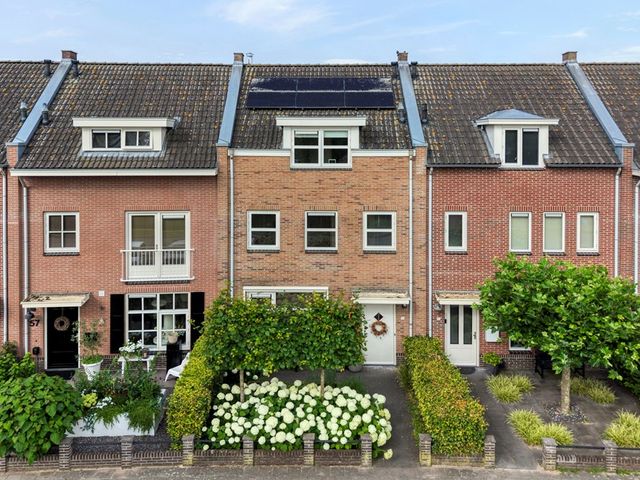 Van Kouwenborchstraat 59, Hardenberg