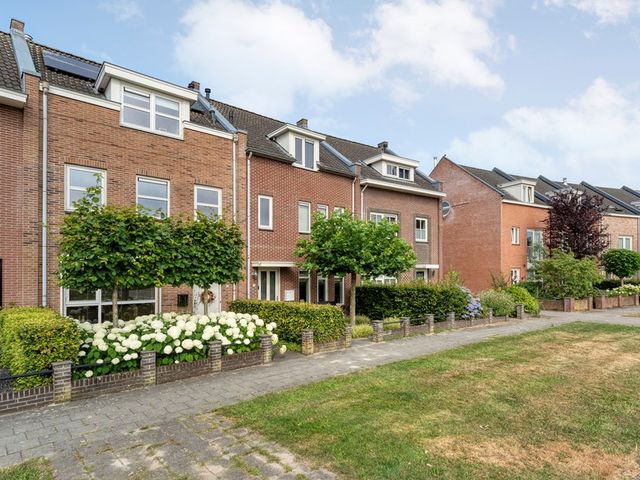 Van Kouwenborchstraat 59, Hardenberg
