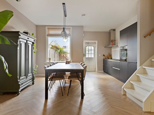 Koningstraat 21, Leiderdorp