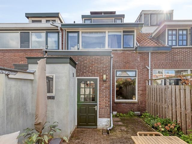 Koningstraat 21, Leiderdorp
