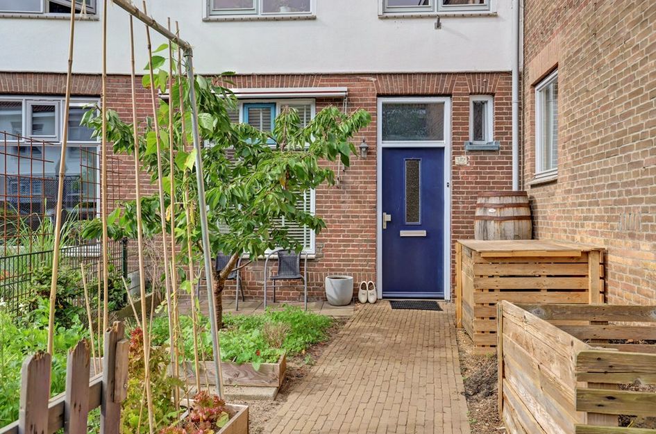 Geert van Woustraat 28