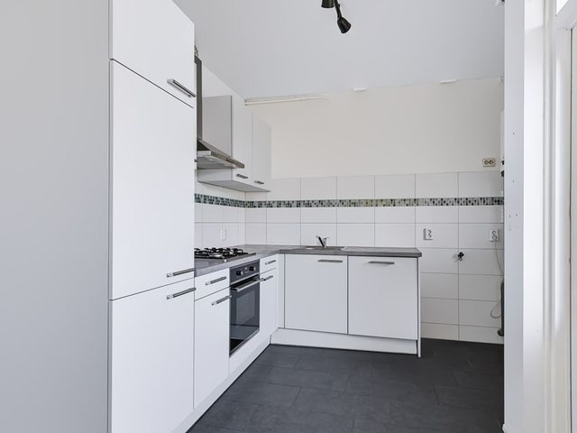 Jacob van Ruysdaelstraat 90, Almelo