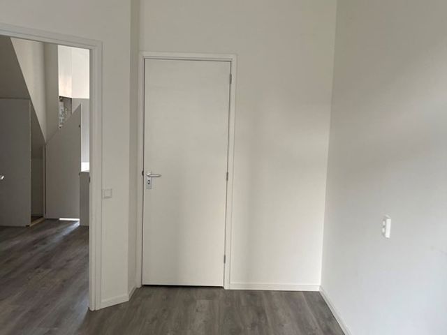 Oudedijk 188A, Rotterdam